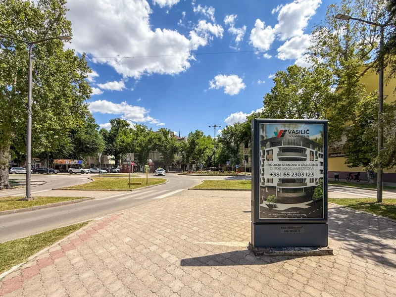 Radijalac, početak šetališta — Strana B