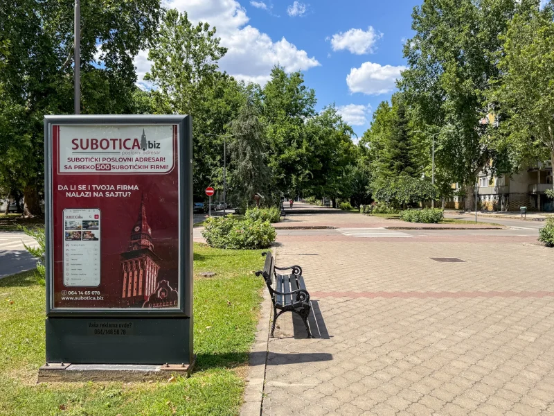 Radijalac, zgrade “Limenke”