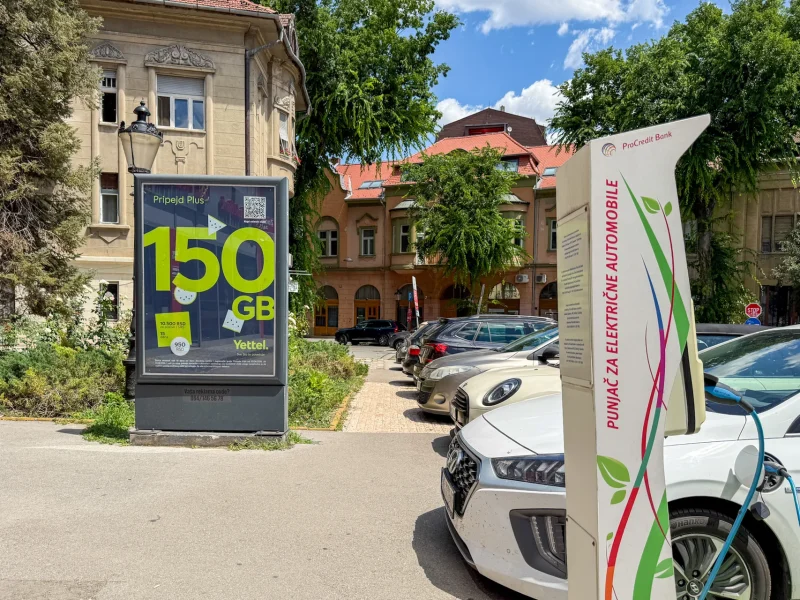 Cara Dušana, kod Sarićevog Spomenika