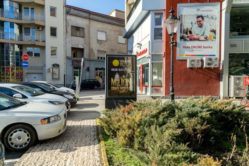 Cara Dušana, kod Sarićevog Spomenika — Strana B