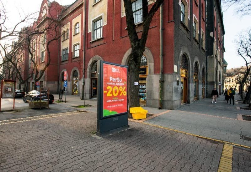 Gradska kuća, kod nove fontane