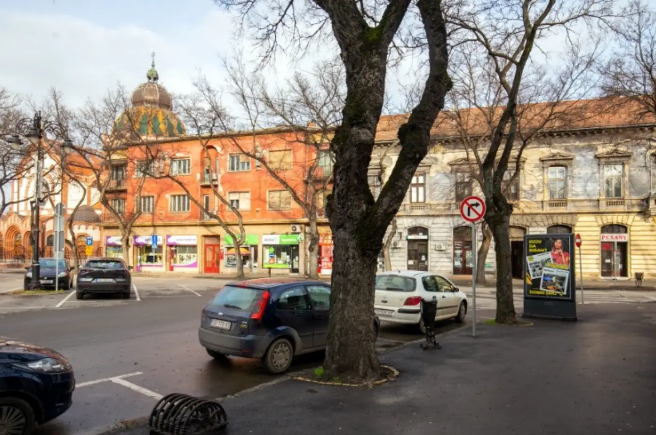 Petefi Šandora, kod Gimnazije — Strana B