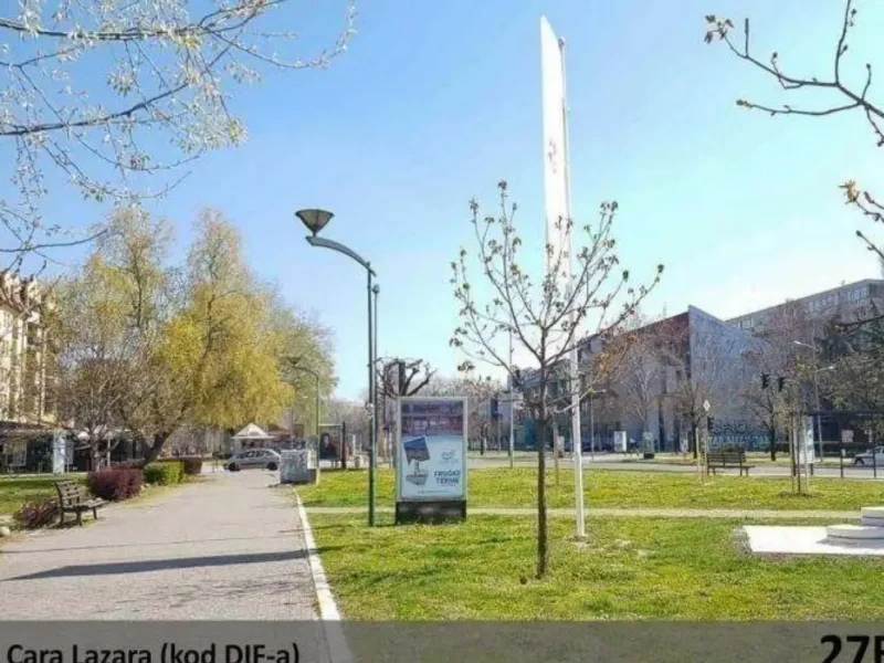 Bulevar Cara Lazara, kod DIF-a — Strana B