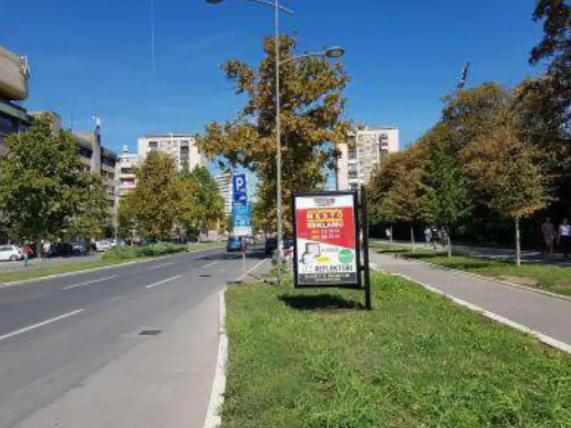 TC Promenada, Bulevar Oslobođenja