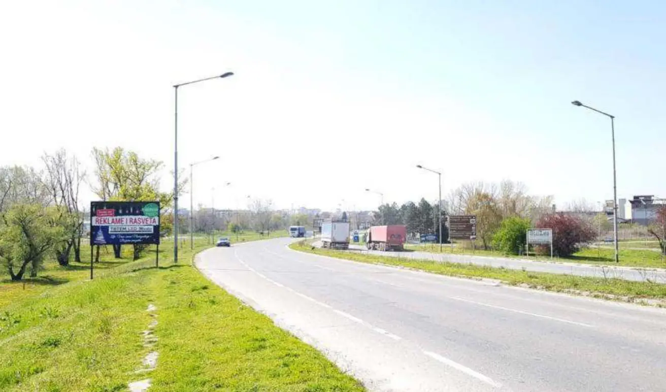 Zrenjaninski put, pre mosta 3x2m — Strana B